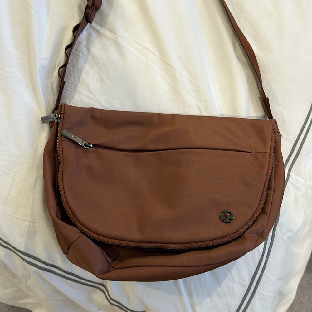 Lululemon crossbody bag